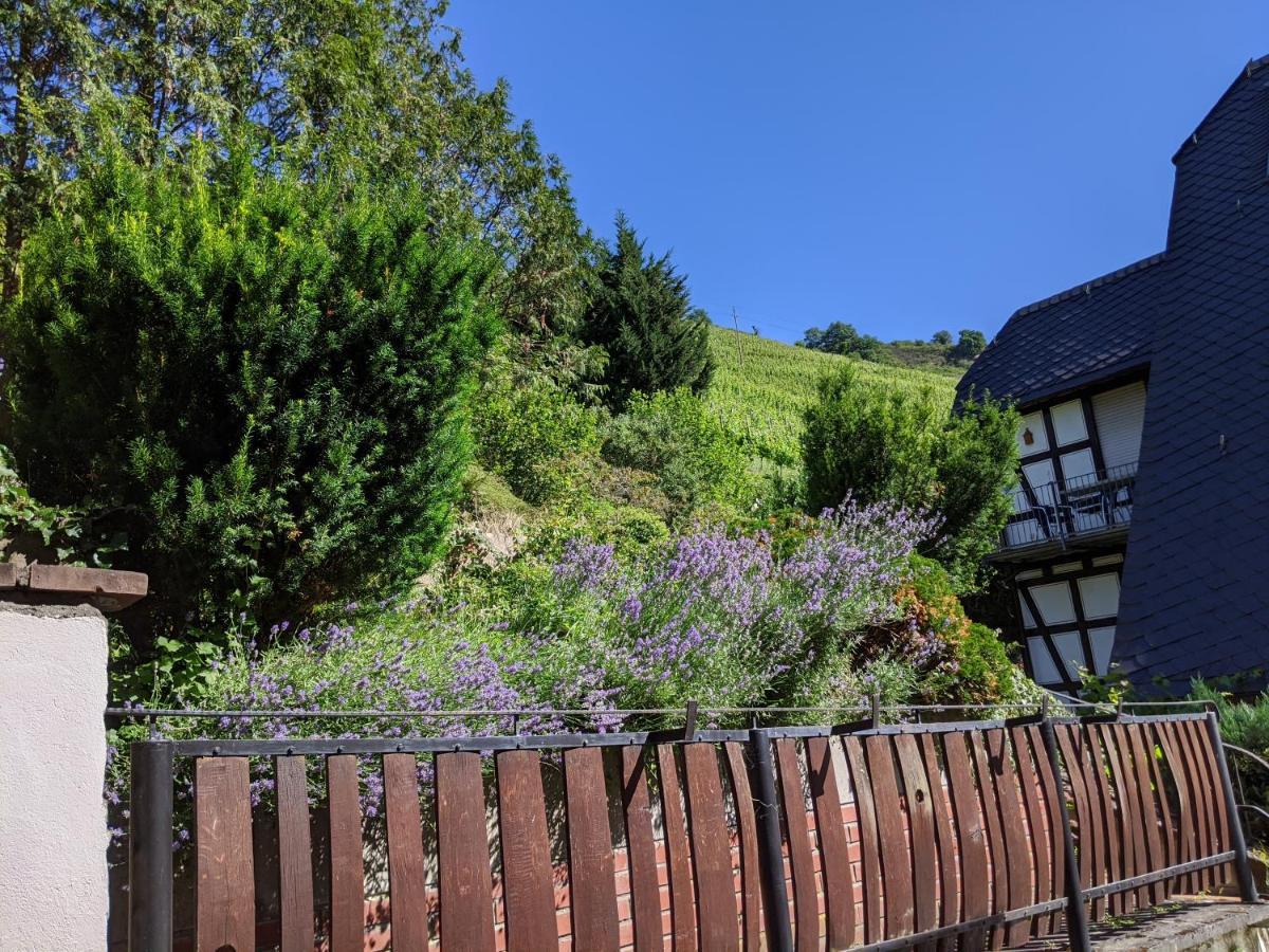 Hotel Pension Winzerhaus Bacharach Exterior foto