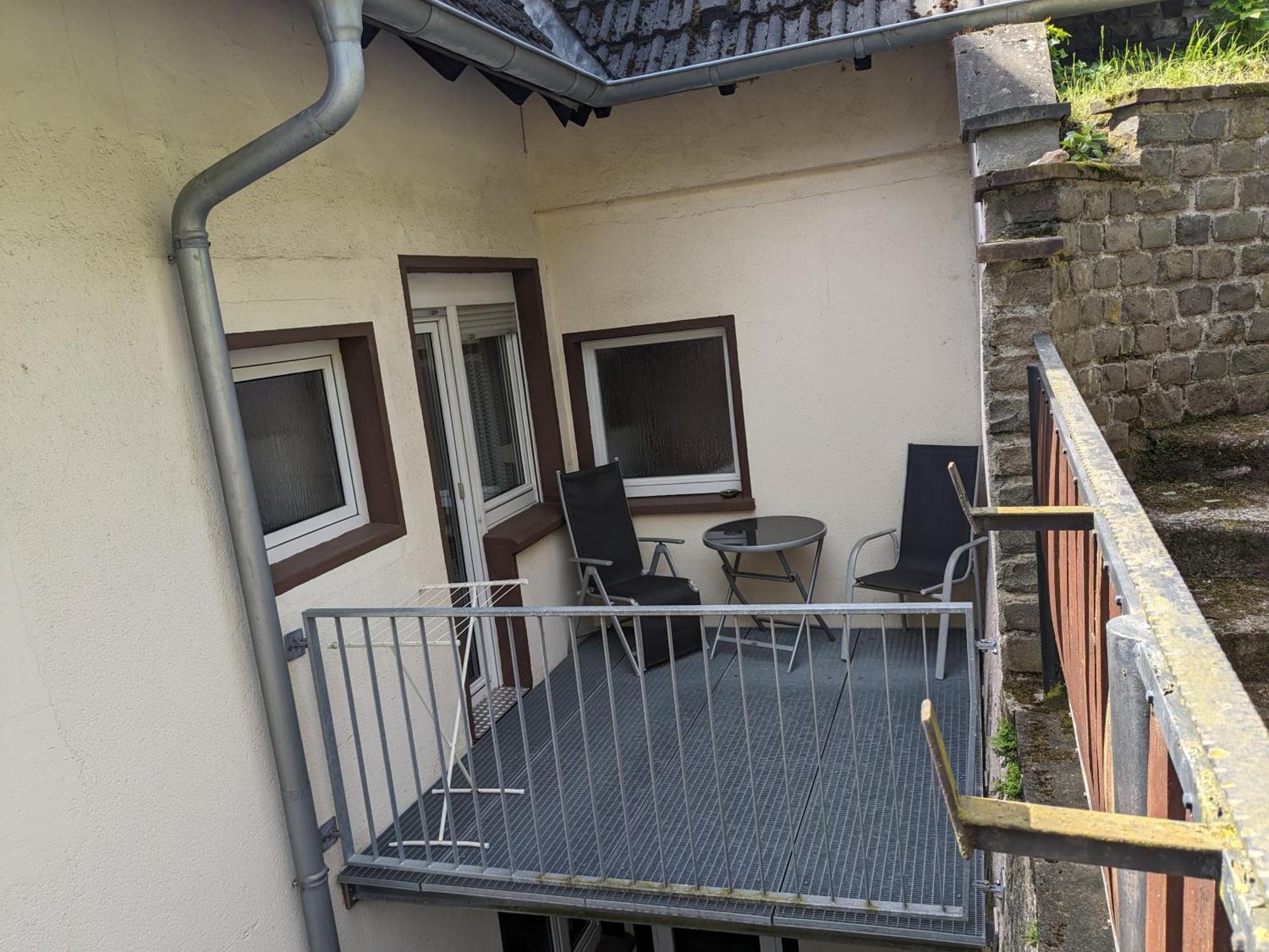 Hotel Pension Winzerhaus Bacharach Exterior foto