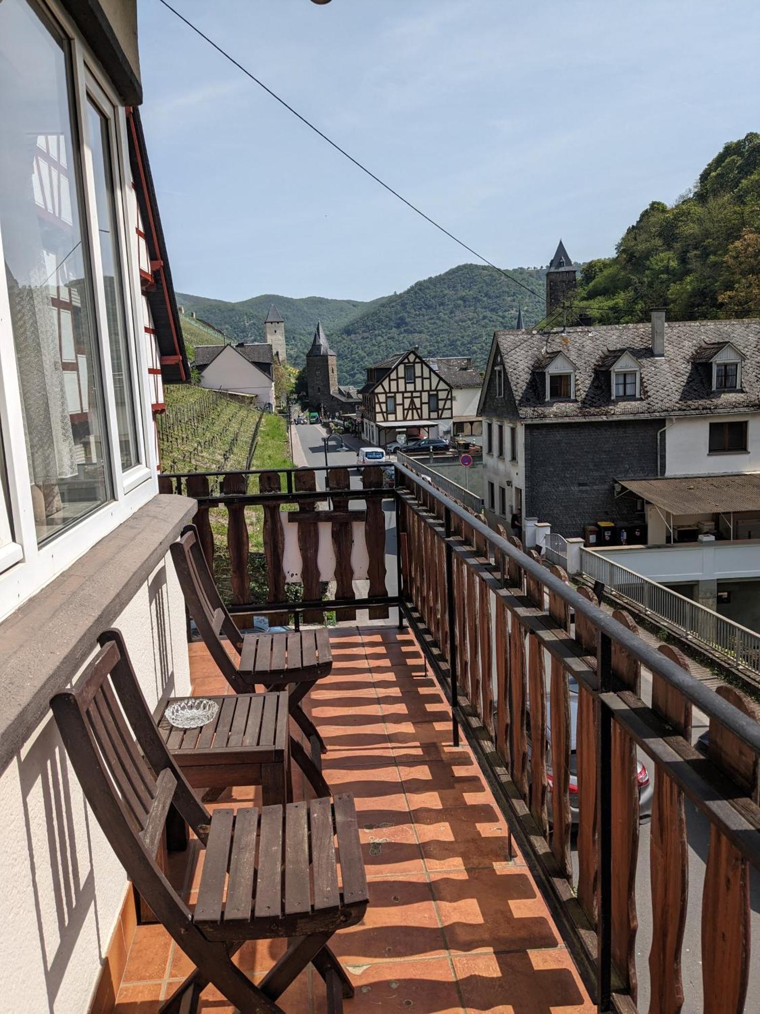 Hotel Pension Winzerhaus Bacharach Exterior foto