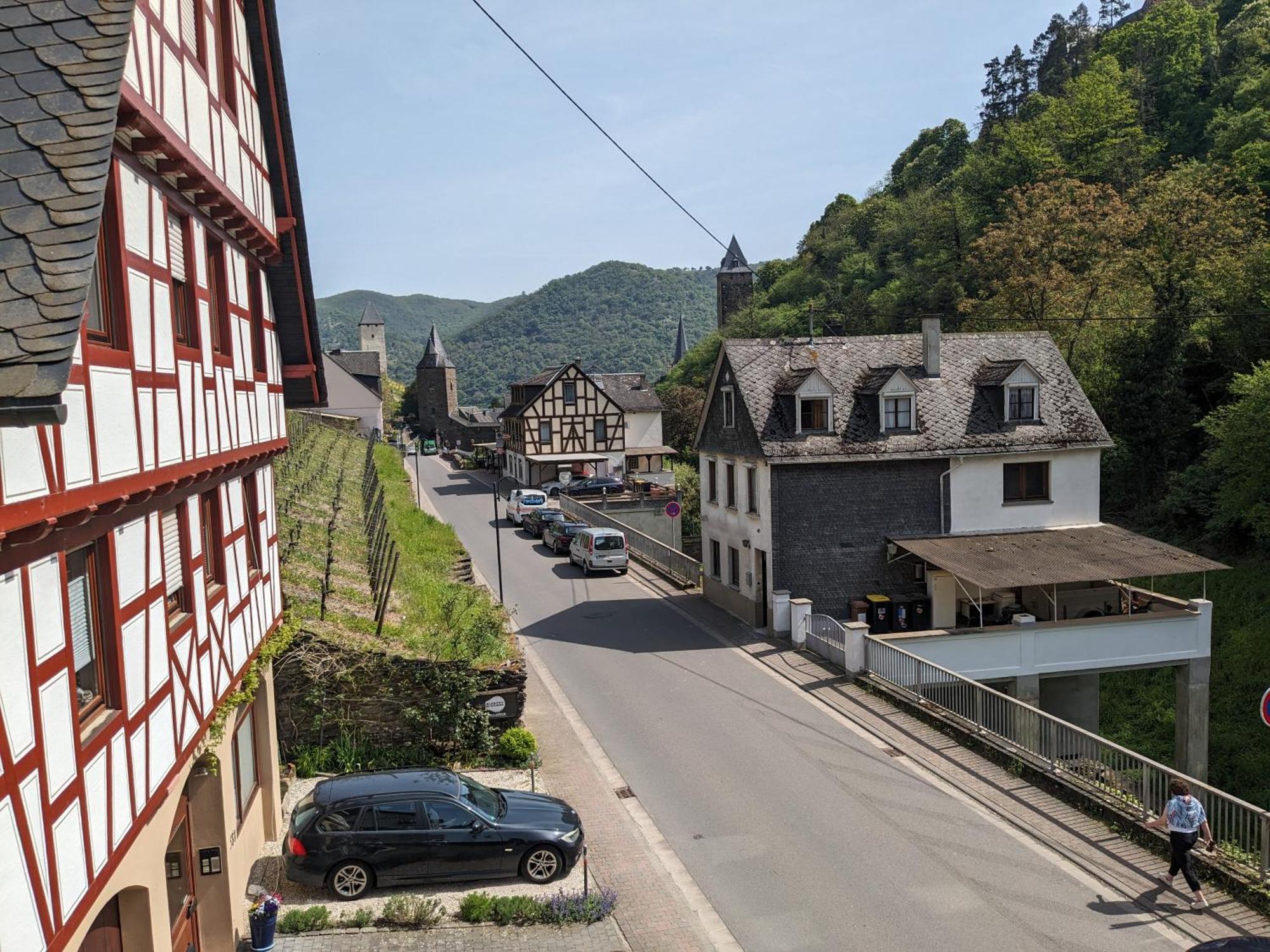 Hotel Pension Winzerhaus Bacharach Exterior foto